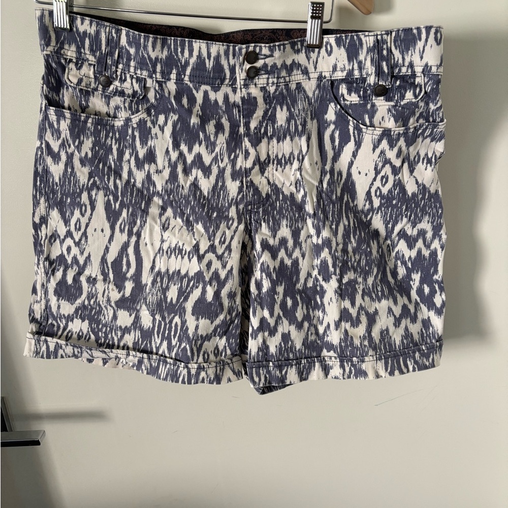 Lee Blue and White Patterned Jean Shorts